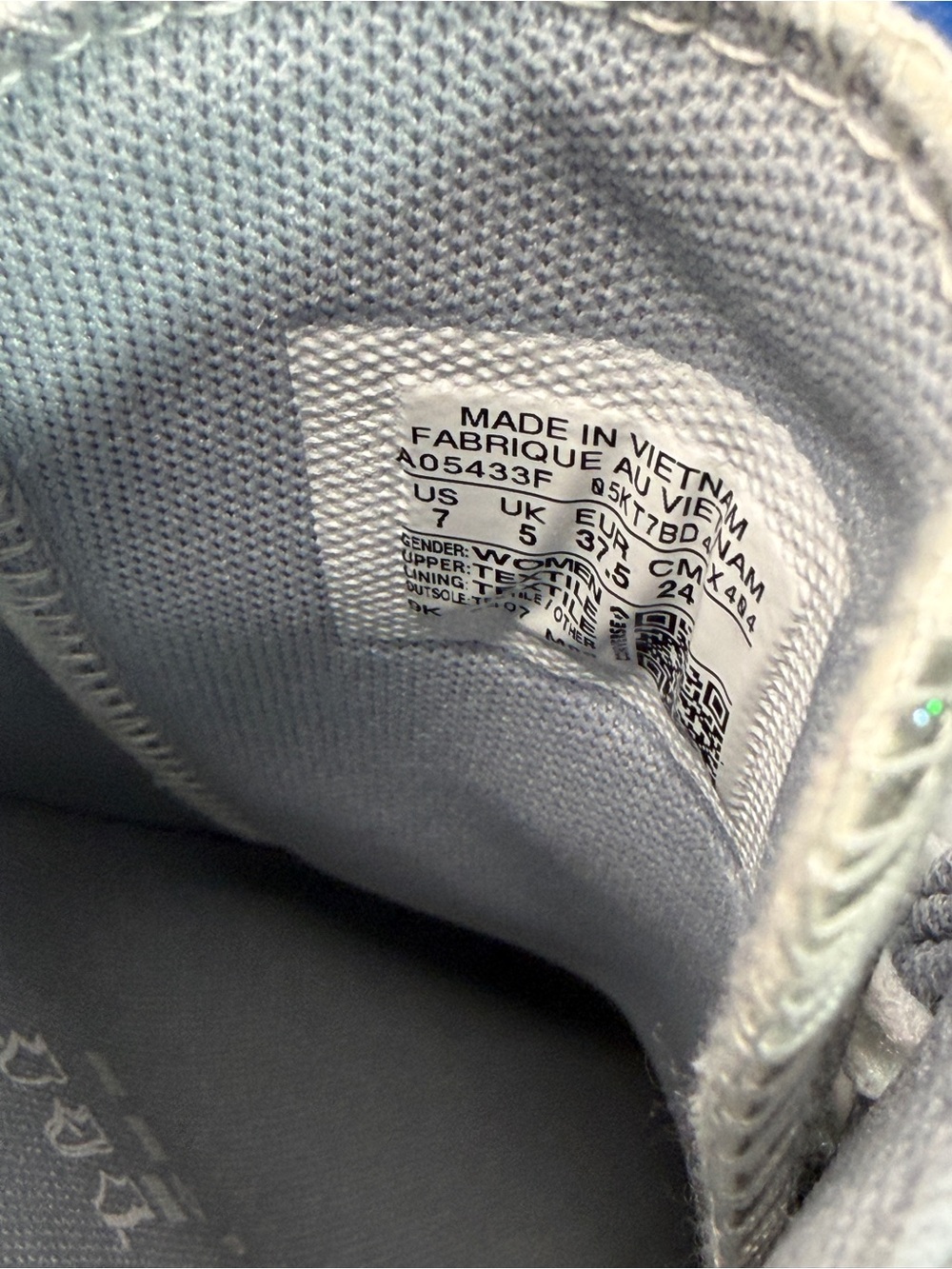 Converse 
Brand new - Picture 5 of 7